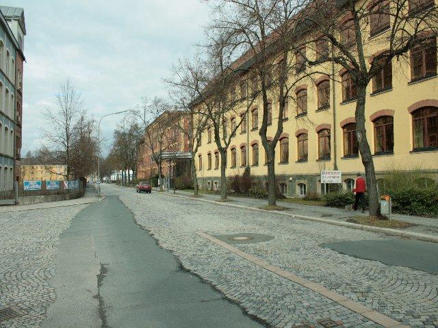 041.JPG