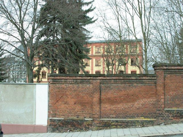 053.JPG