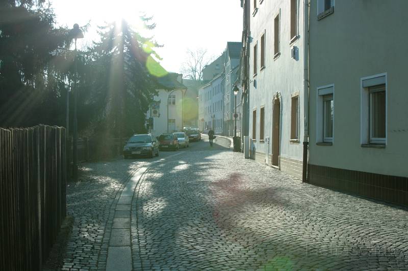 028.JPG