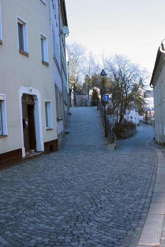 032.JPG