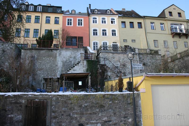 050.JPG